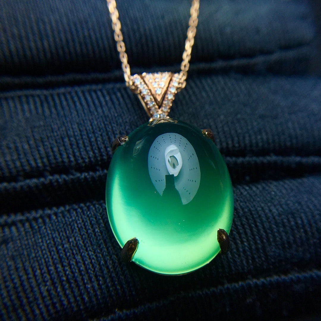 14k Gold 15.0 Ct Natural Prehnite & Diamond Pendant( Without Chain ) - 2