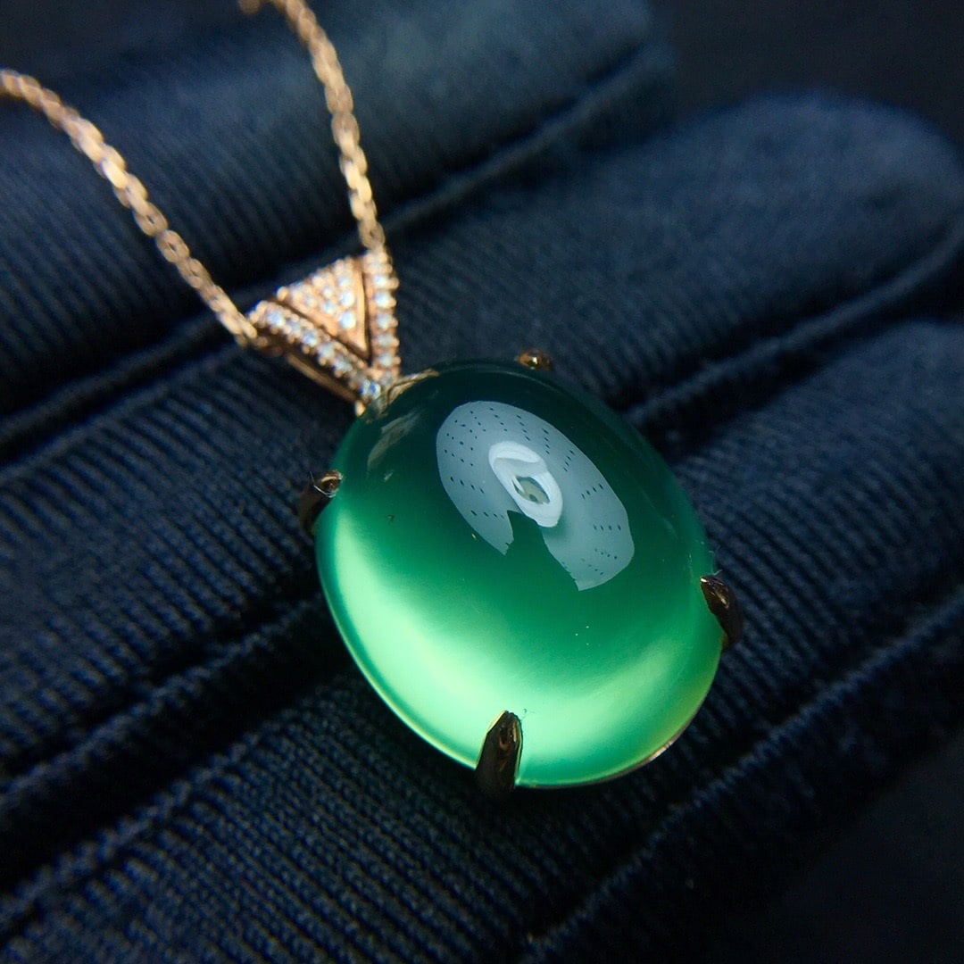 14k Gold 15.0 Ct Natural Prehnite & Diamond Pendant( Without Chain ) - 4