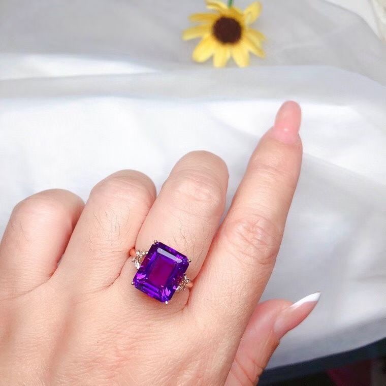 14k Gold 11.50 Ct Natural Amethyst & Diamond Ring - 3