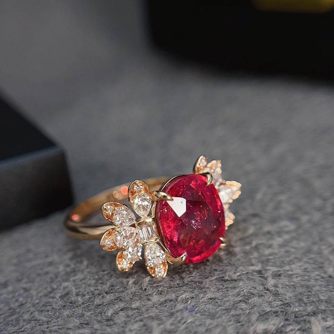 14k Gold 3.90 Ct Natural Tourmaline & Diamond Ring - 2