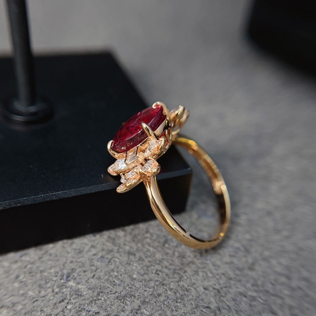 14k Gold 3.90 Ct Natural Tourmaline & Diamond Ring - 5