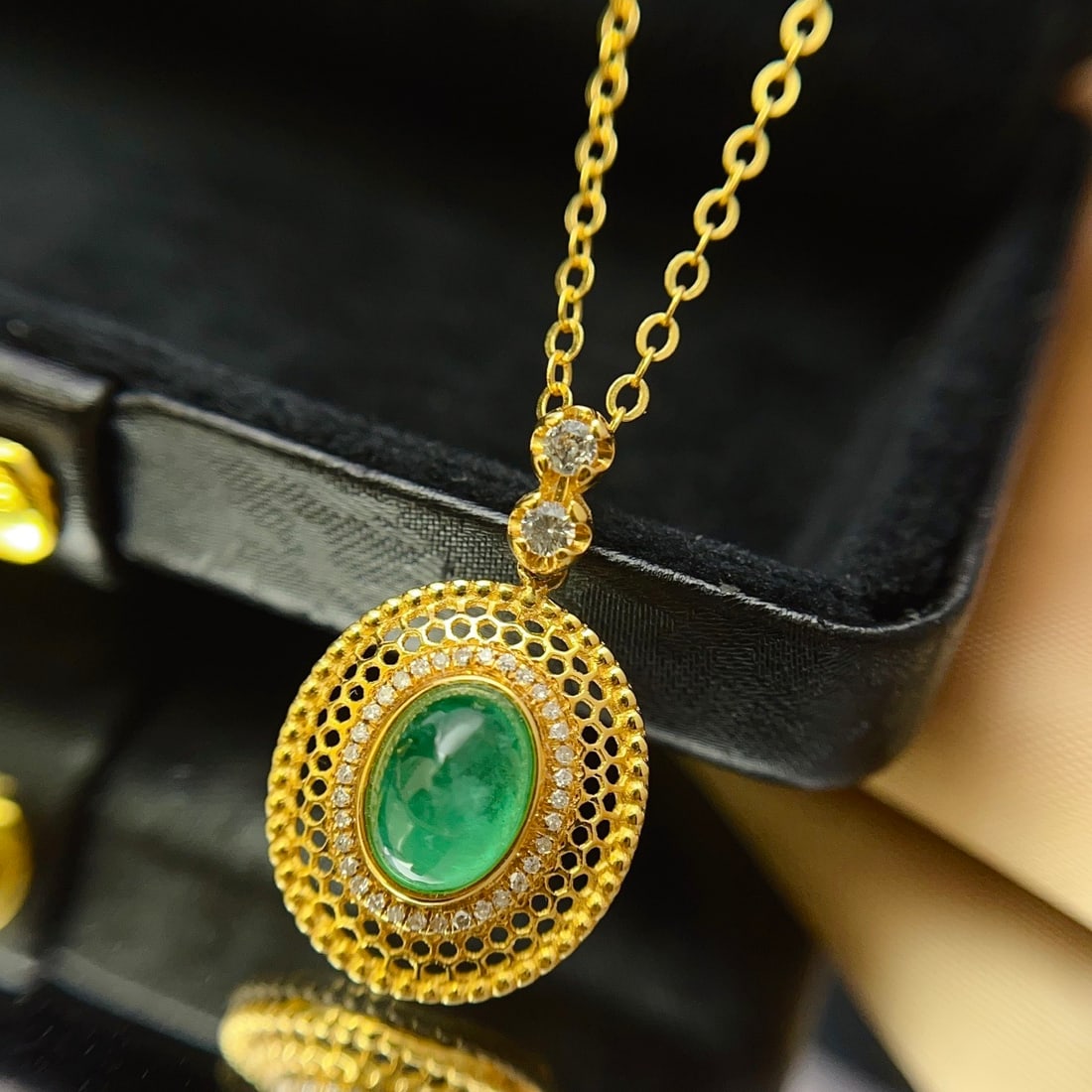 14k Gold 1.30 Ct Natural Emerald & Diamond & Sapphire Pendant( Without Chain ) - 3