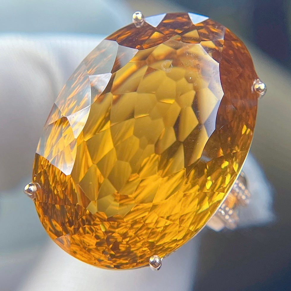 14k Gold 28.63 Ct Natural Citrine & Diamond Ring - 4