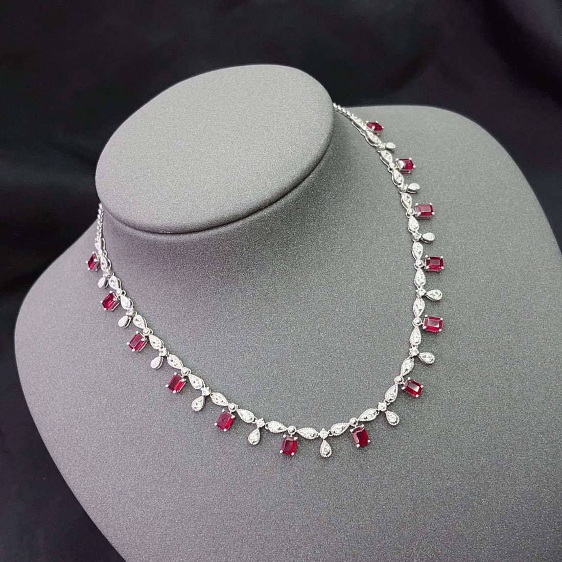 14k Gold 4.58 Ct Natural Ruby & Sapphire Necklace (1 of 6)