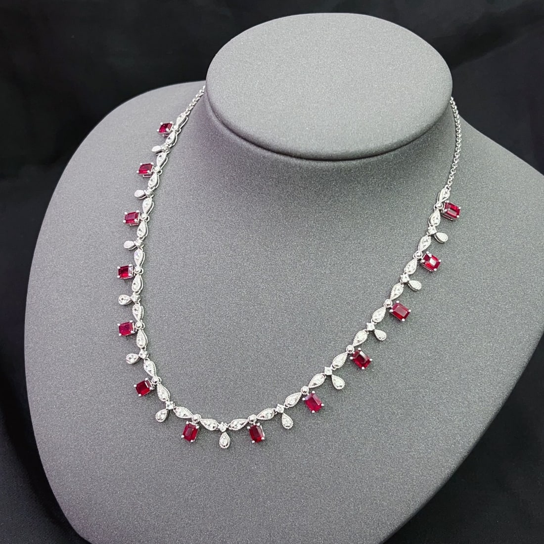 14k Gold 4.58 Ct Natural Ruby & Sapphire Necklace - 2