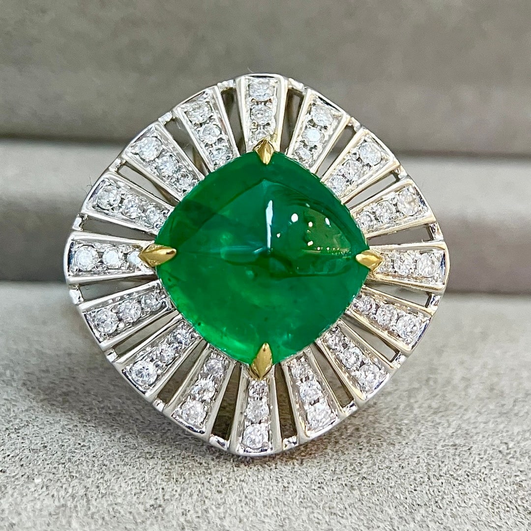 14k Gold 5.46 Ctw Vivid Green Natural Emerald & Diamond Ring/pendant( Without Chain ): Ref:231130389 // gold content:14k gold // ring size:7. 25us // // main gemstone:emerald // shape:sugar-loaf // carat weight:4. 98ct // color:vivid green // treatment:natural // // adjacent