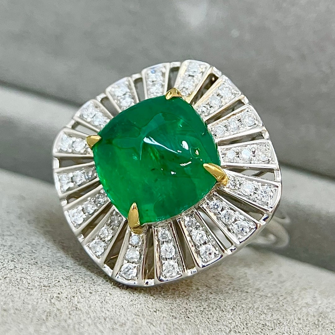 14k Gold 5.46 Ctw Vivid Green Natural Emerald & Diamond Ring/pendant( Without Chain ) - 2