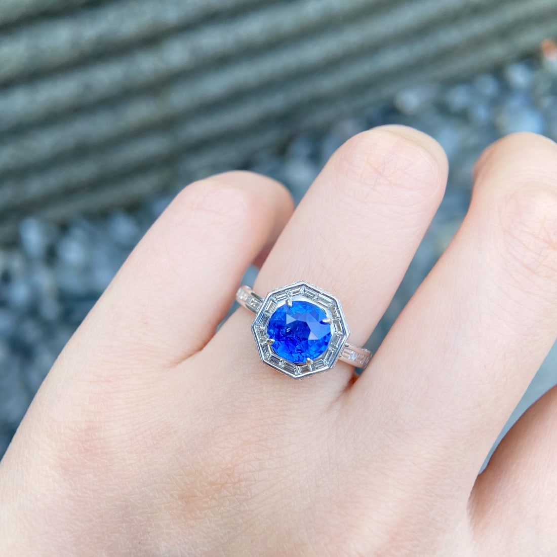 14k Gold 2.70 Ctw Natural Sapphire & Diamond Ring - 4