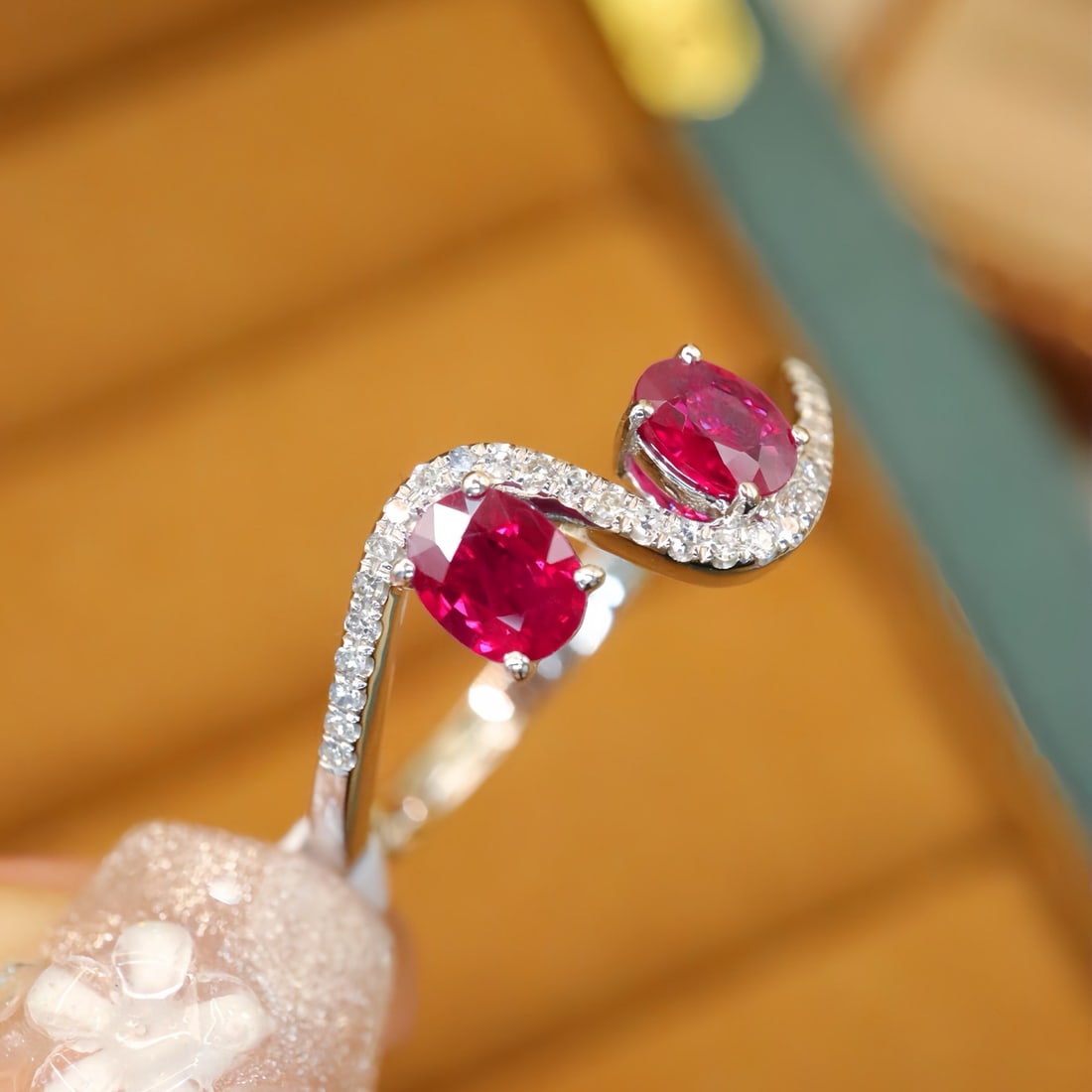 14k Gold 0.71 Ctw Natural Ruby & Diamond Ring - 4