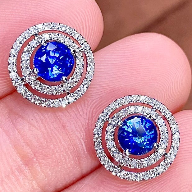 14k Gold 0.90 Ct Natural Sapphire & Diamond Earrings - 3