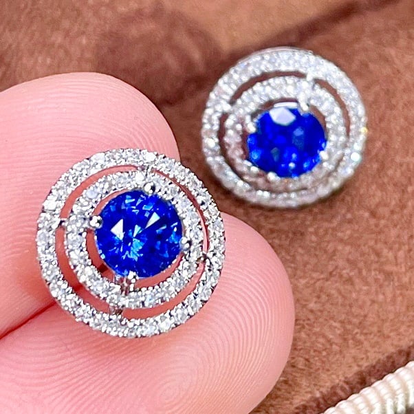 14k Gold 0.90 Ct Natural Sapphire & Diamond Earrings - 5