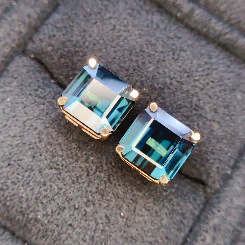 14k Gold 6.0 Ct Natural Tourmaline Earrings: Ref:231130439 // gold content:14k gold // main gemstone:tourmaline // shape:octagonal // carat weight:6. 0ct // color:blue // treatment:natural // High Estimate: 3100Low Estimate: 2100Condition: New
