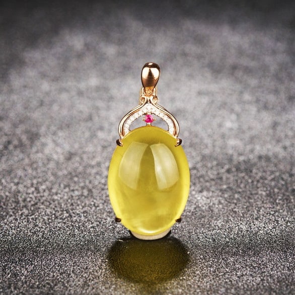 14k Gold 23.66 Ct Natural Prehnite & Diamond & Ruby Pendant( Without Chain ): Ref:231127019 // gold content:14k gold // main gemstone:prehnite // shape:oval // carat weight:23. 66ct // color:yellow // treatment:natural // // adjacent gemstone 2 : diamond // shape:round //