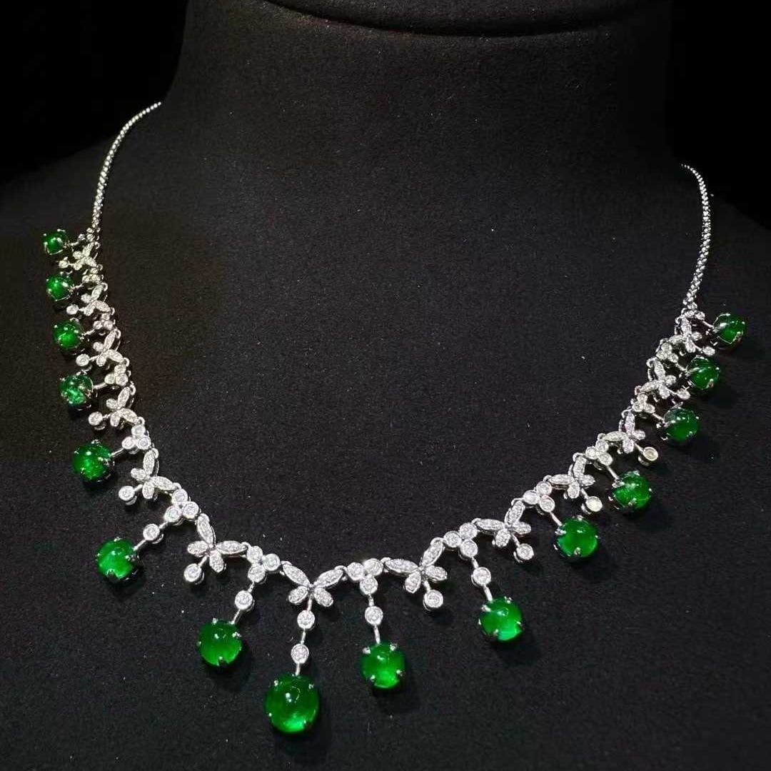 14k Gold 6.0 Ctw Vivid Green Natural Emerald & Diamond Necklace - 2