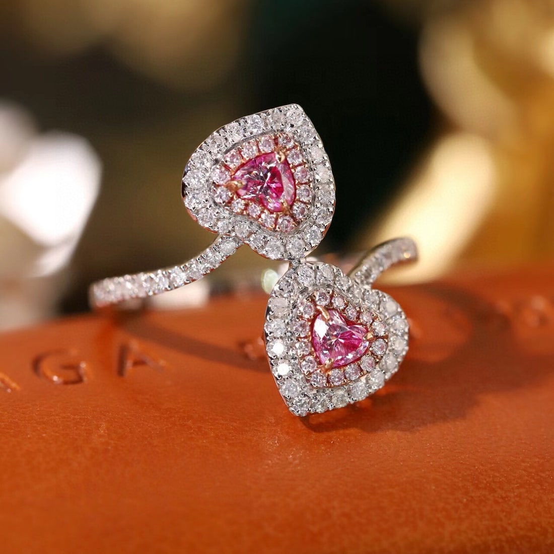 14k Gold 0.80 Ctw Natural Pink Diamond & Diamond Ring: Ref:231127047 // gold content:14k gold // ring size:7. 25us // // main gemstone:pink diamond // shape:heart // carat weight:0. 30ct // color:pink // treatment:natural // // adjacent gemstone 2 :