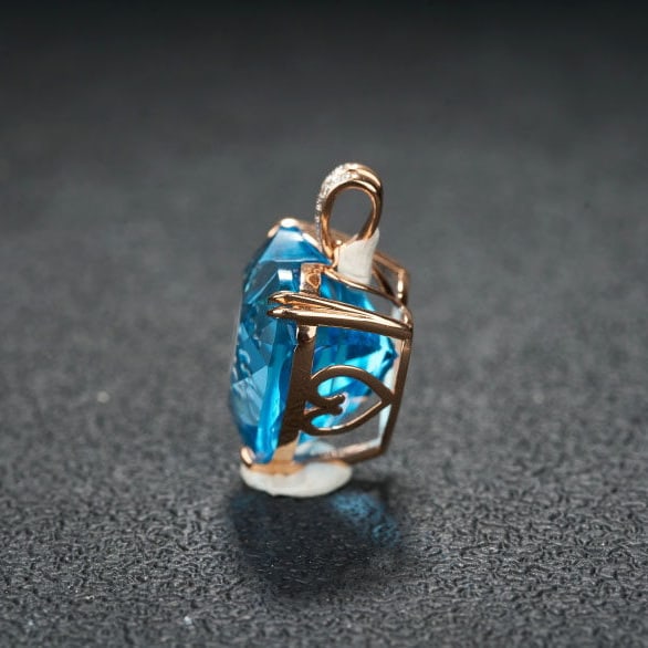 14k Gold 21.32 Ct Natural Topaz & Diamond Pendant( Without Chain ) - 3