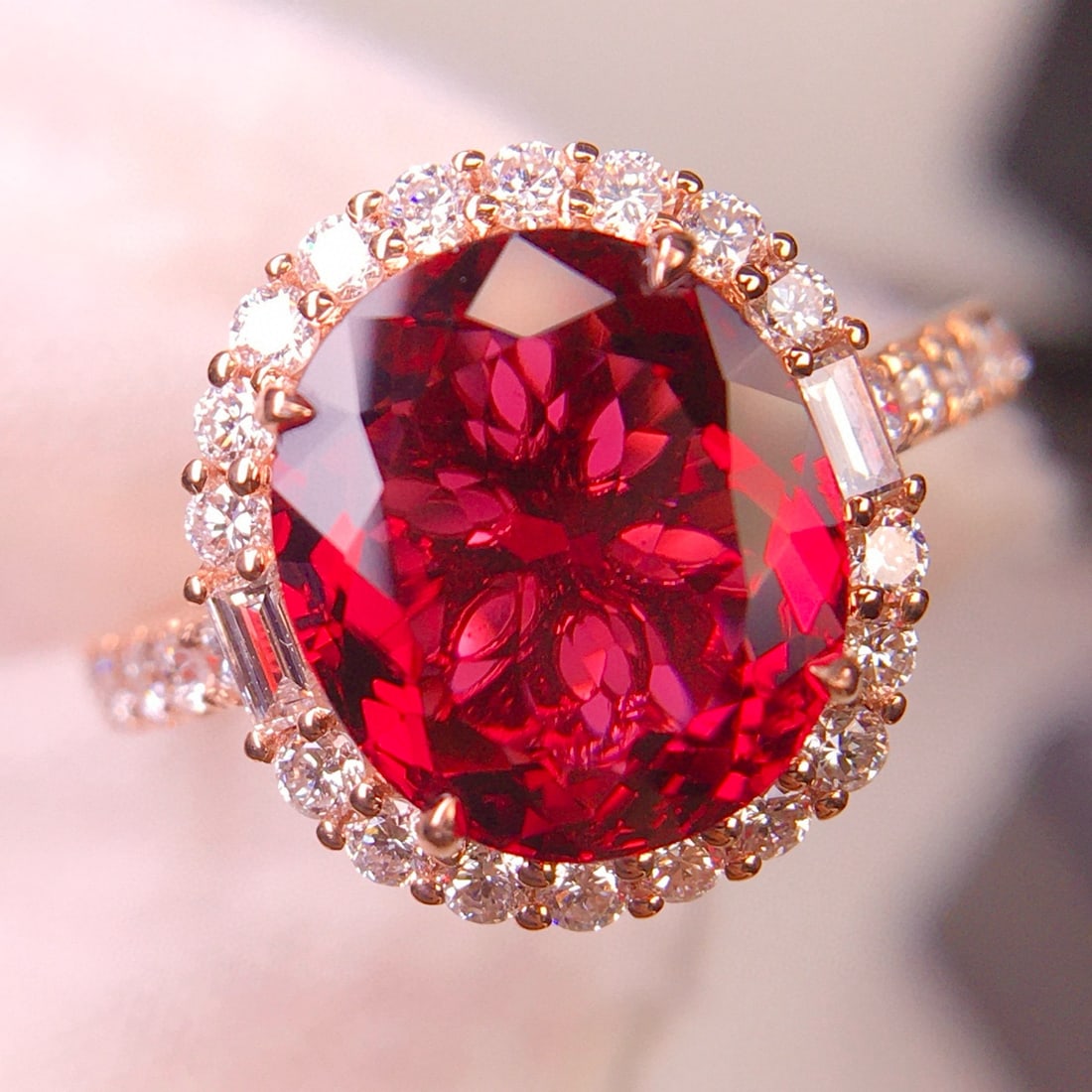 14k Gold 3.1 Ct Natural Tourmaline & Diamond Ring: Ref:231127055 // gold content:14k gold // ring size:7. 25us // // main gemstone:tourmaline // shape:oval // carat weight:3. 1ct // color:red // treatment:natural // // adjacent gemstone 2 : diamond //