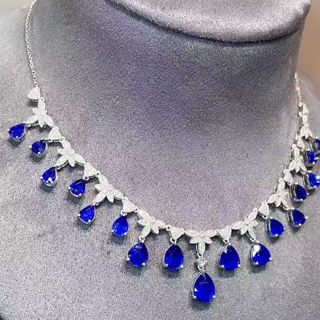 14k Gold 7.6 Ct Natural Sapphire & Diamond Necklace - 3