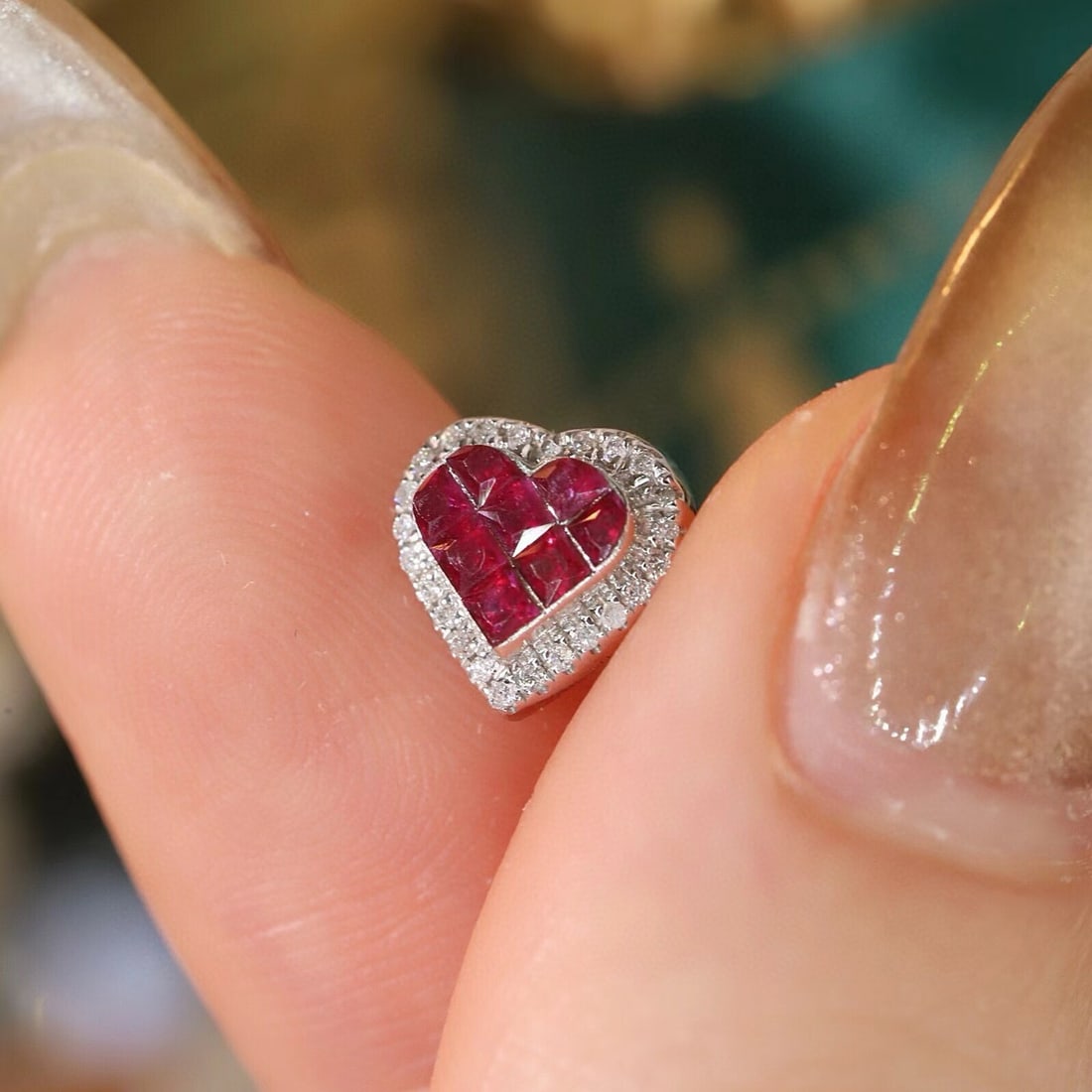 14k Gold 0.34 Ctw Natural Ruby & Diamond Earrings - 6