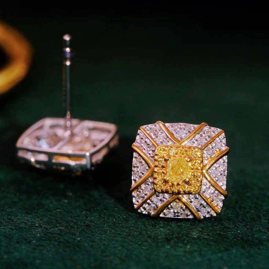 14k Gold 0.7 Ct Natural Color Diamond Earrings - 5