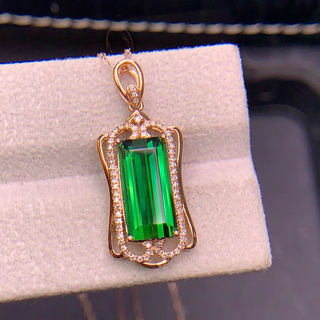 14k Gold 4.1 Ct Natural Tourmaline & Diamond Pendant( Without Chain ) - 2