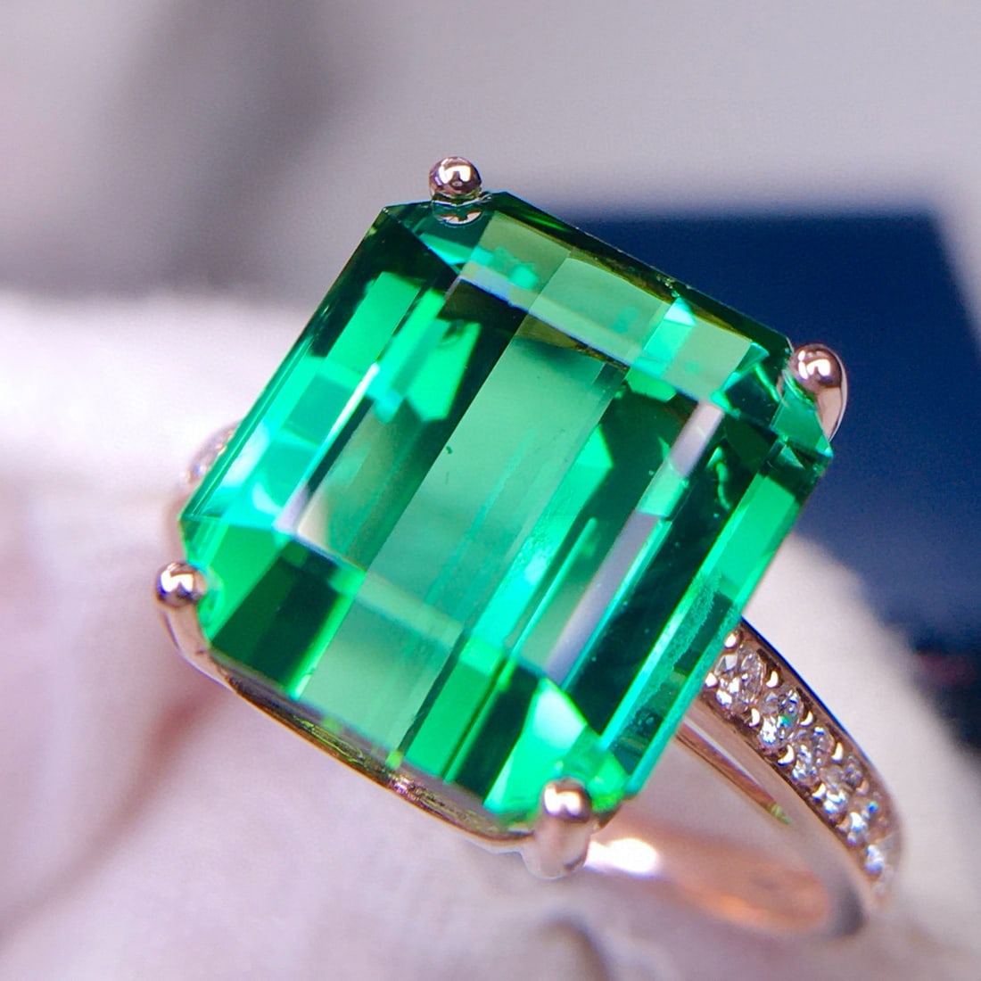 14k Gold 9.1 Ct Natural Tourmaline & Diamond Ring - 2