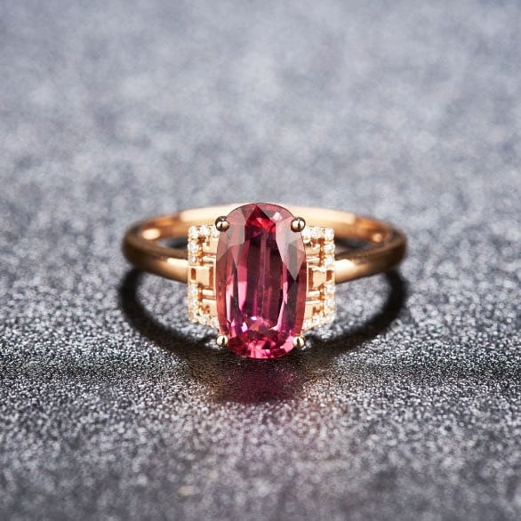 14k Gold 1.82 Ct Natural Tourmaline & Diamond Ring: Ref:231127105 // gold content:14k gold // ring size:7. 25us // // main gemstone:tourmaline // shape:oval // carat weight:1. 82ct // color:red // treatment:natural // // adjacent gemstone 2 : diamond /