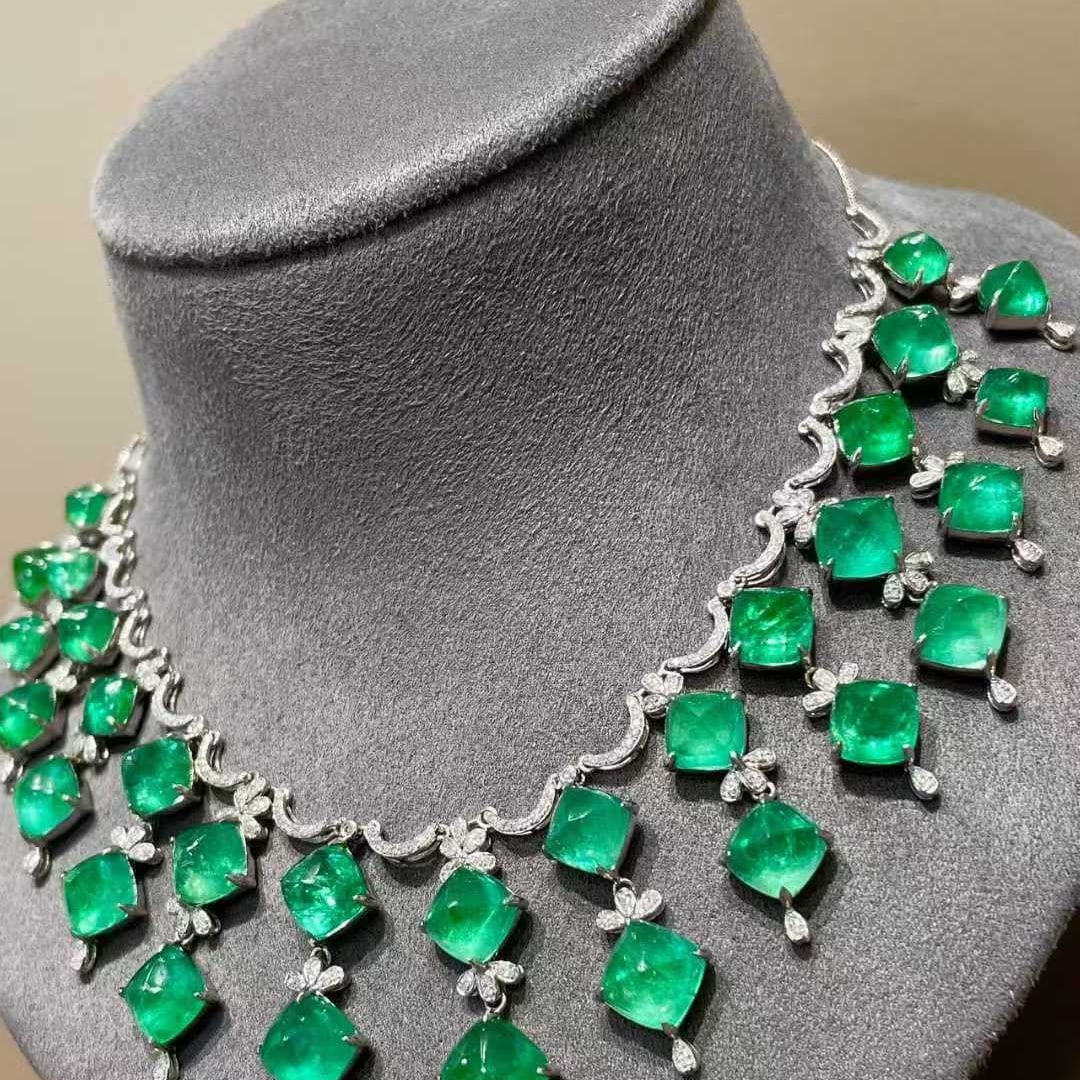 14k Gold 49.5 Ctw Natural Emerald & Diamond Necklace - 4