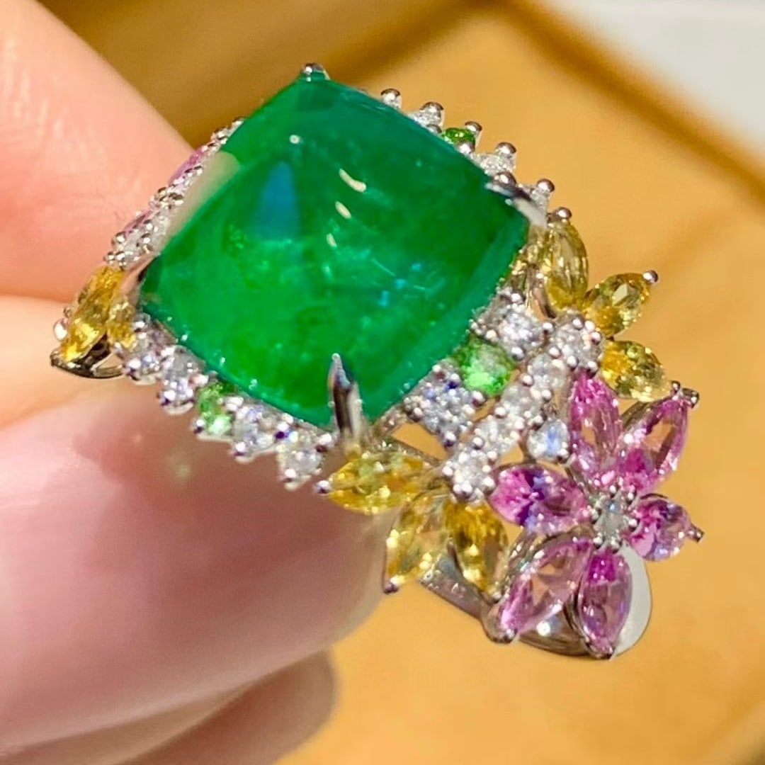 14k Gold 4.53 Ct Natural Emerald & Diamond Ring - 3
