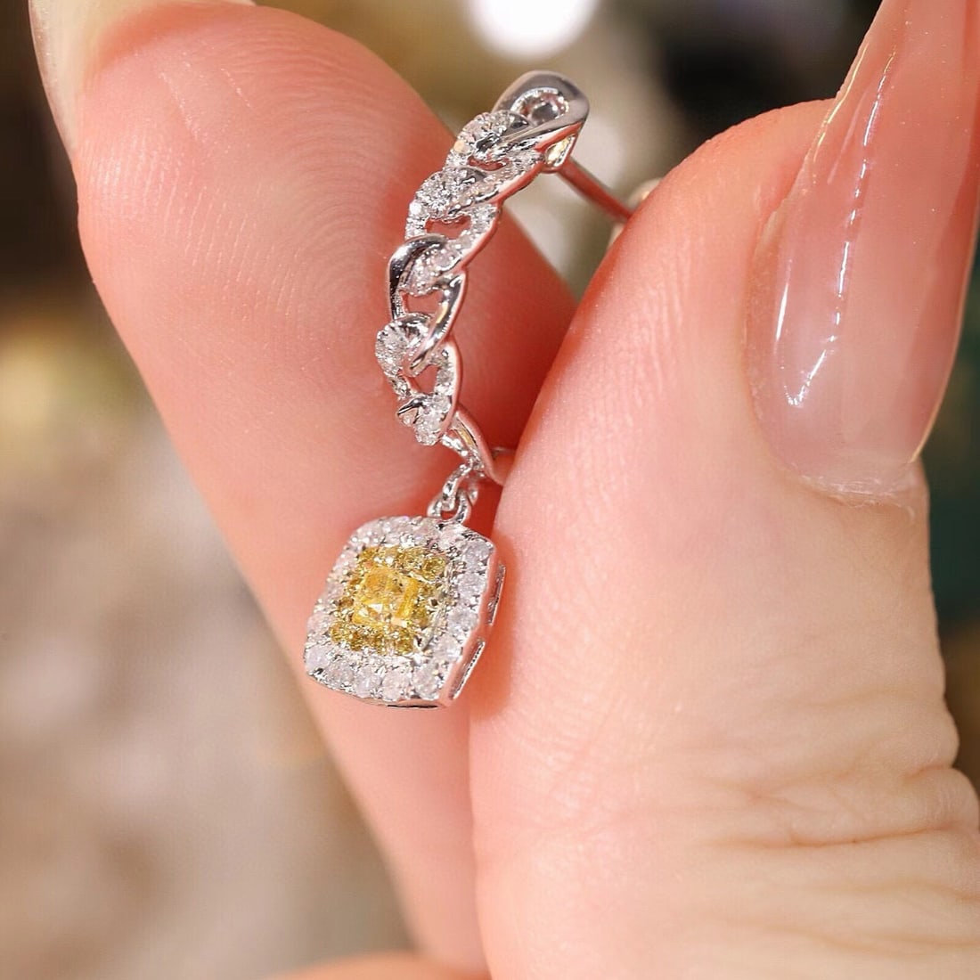 14k Gold 0.62 Ctw Natural Yellow Diamond & Diamond Earrings - 8