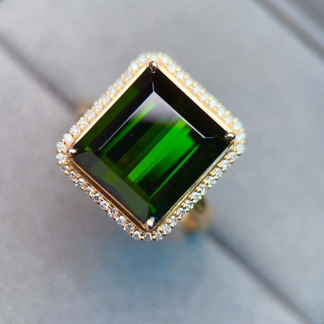 14k Gold 9.09 Ctw Natural Tourmaline & Diamond Ring - 3