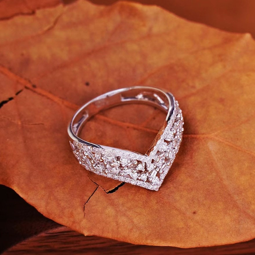 14k Gold 0.9 Ct Natural H Diamond Ring - 4