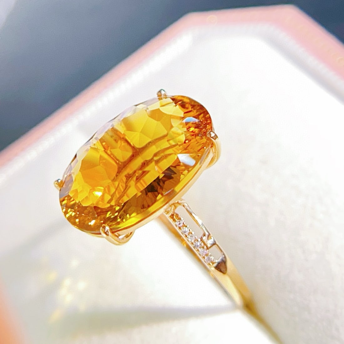 14k Gold 8.38 Ctw Natural Citrine & Diamond Ring - 2