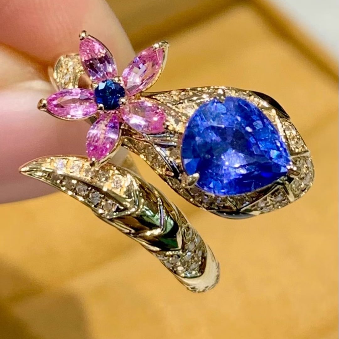 14k Gold 1.6 Ct Natural Sapphire & Diamond Ring - 2