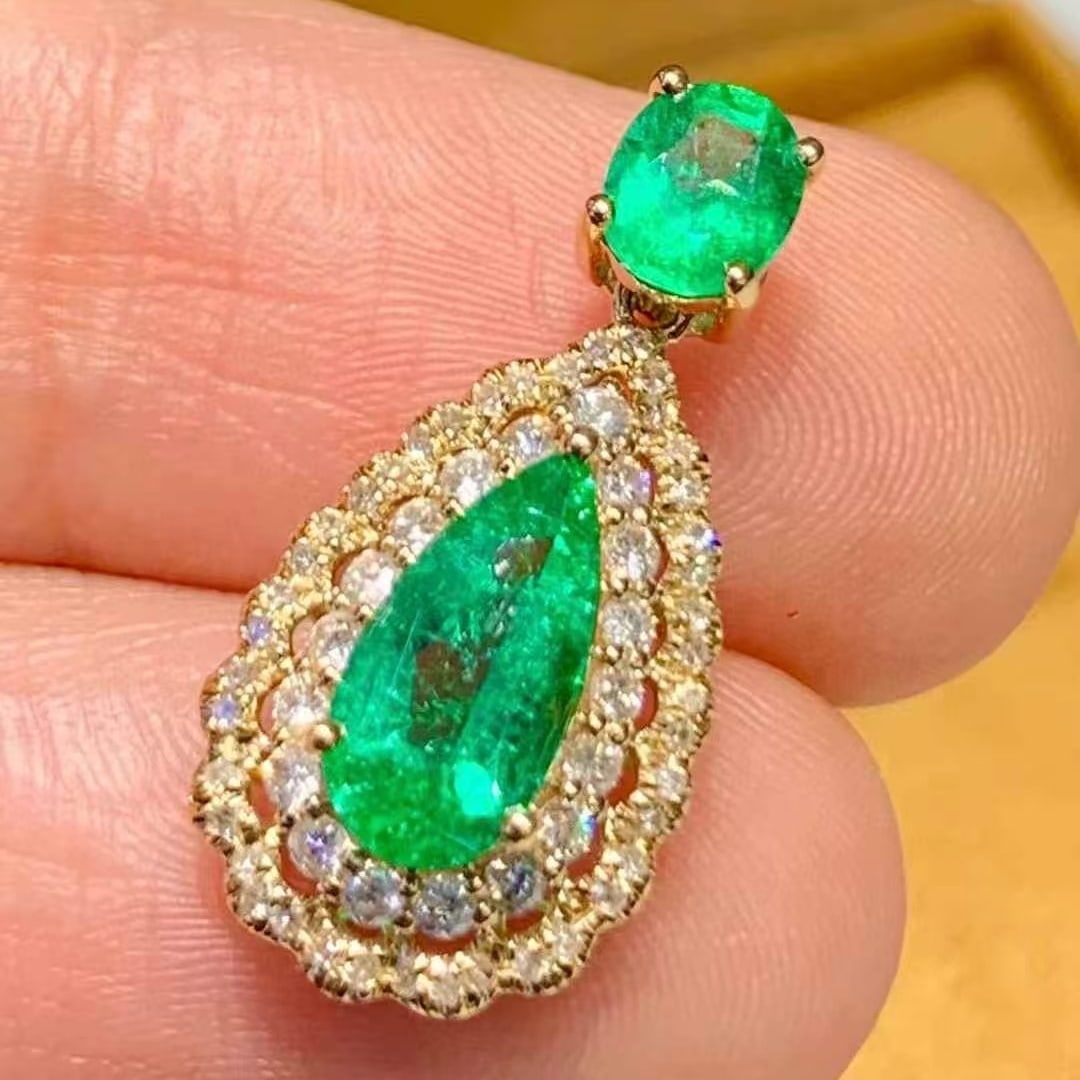 14k Gold 1.2 Ct Natural Emerald & Diamond Pendant( Without Chain ) - 2