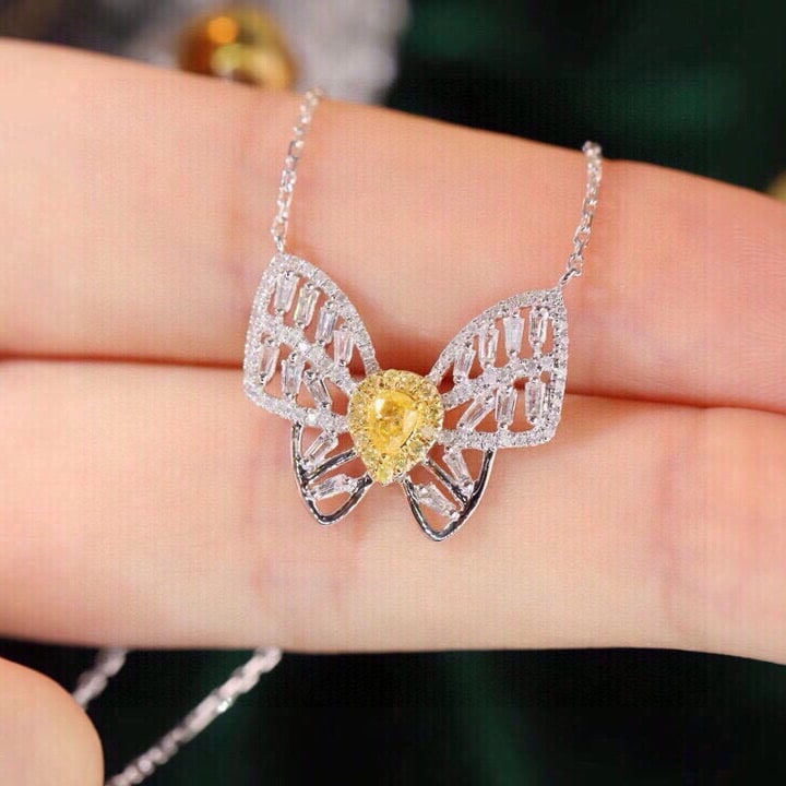 14k Gold 0.55 Ctw Natural Yellow Diamond & Diamond & Butterfly Necklace - 4