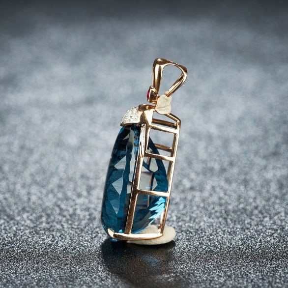 14k Gold 21.45 Ct Natural Topaz & Diamond & Ruby Pendant( Without Chain ) - 4