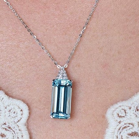 14k Gold 3.9 Ct Natural Aquamarine & Diamond Pendant( Without Chain ) - 8