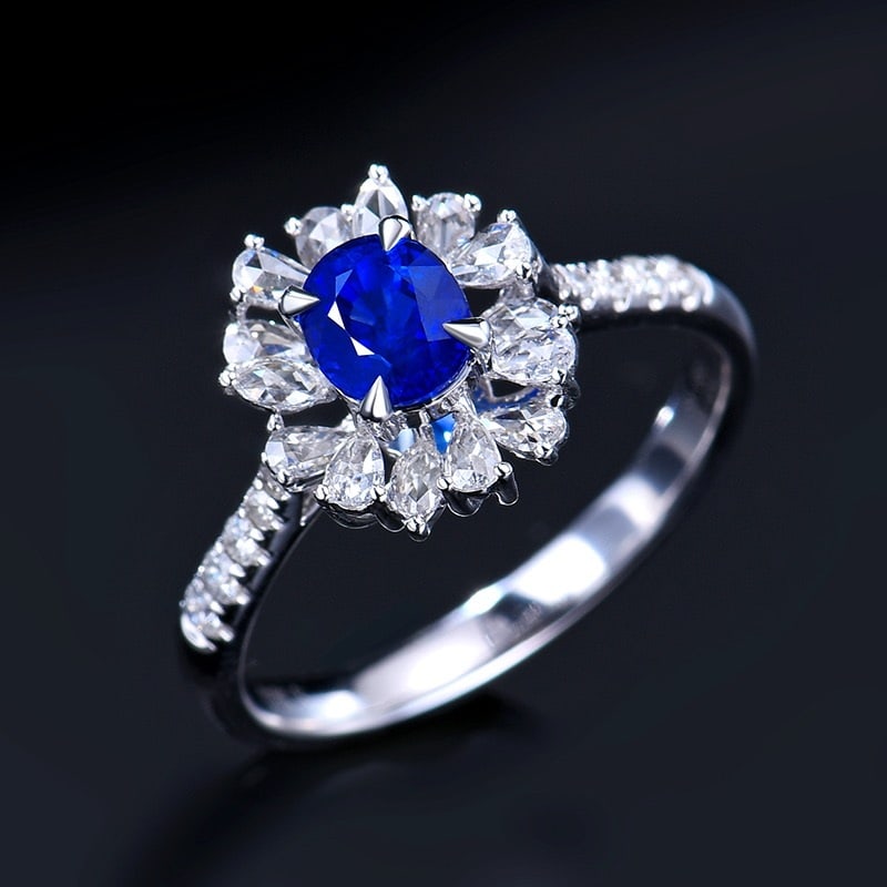 14k Gold 1.31 Ctw Vivid Blue Natural Sapphire & Diamond Ring - 4