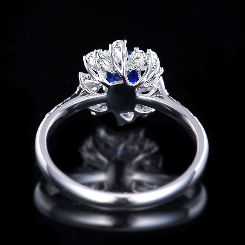 14k Gold 1.31 Ctw Vivid Blue Natural Sapphire & Diamond Ring - 5