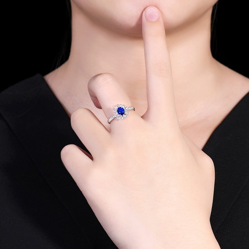 14k Gold 1.31 Ctw Vivid Blue Natural Sapphire & Diamond Ring - 6