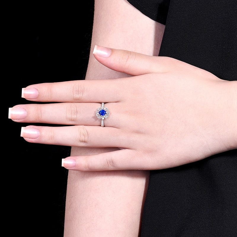 14k Gold 1.31 Ctw Vivid Blue Natural Sapphire & Diamond Ring - 8