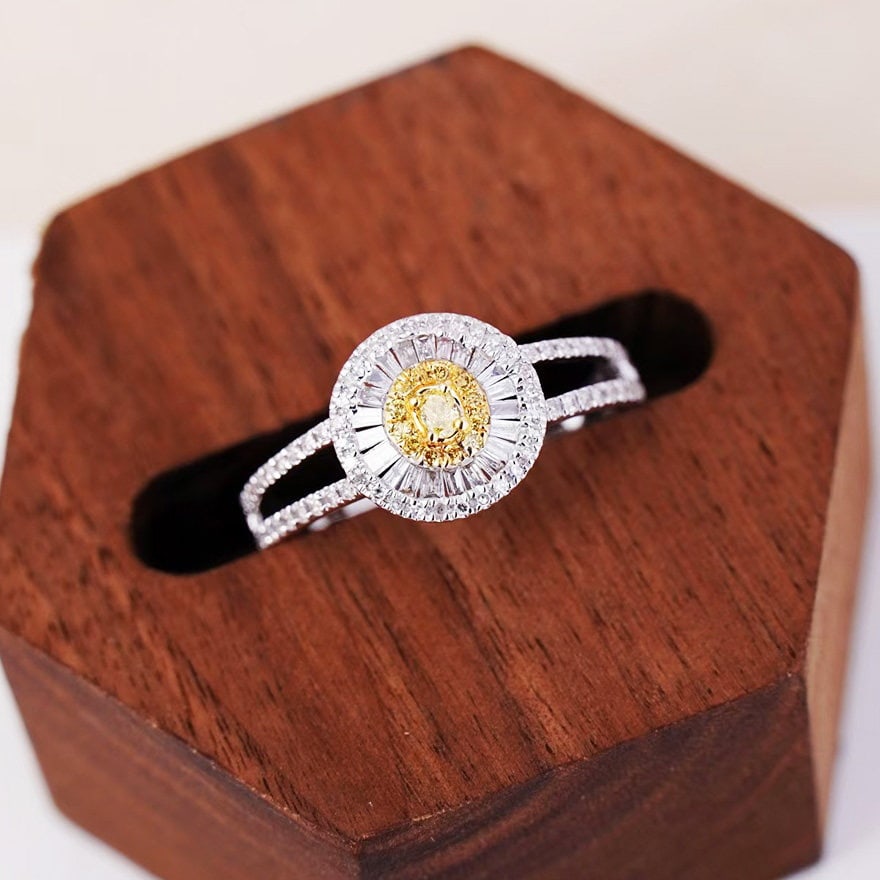 14k Gold 0.7 Ct Natural Color Diamond Ring: Ref:231128045 // gold content:14k gold // ring size:7. 25us // // main gemstone:diamond // shape:multiple // carat weight:0. 7ct // clarity grade:vs-si // color:color // treatment:natural // Low