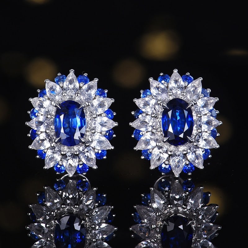 14k Gold 1.38 Ct Vivid Blue Natural Sapphire & Sapphire & Sapphire Earrings: Ref:231128049 // gold content:14k gold // main gemstone:sapphire // shape:oval // carat weight:1. 38ct // color:vivid blue // treatment:natural // // adjacent gemstone 2 : sapphire // number of