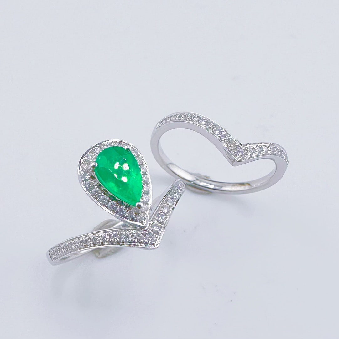 14k Gold 1.04 Ctw Vivid Green Natural Emerald & Diamond Ring - 3