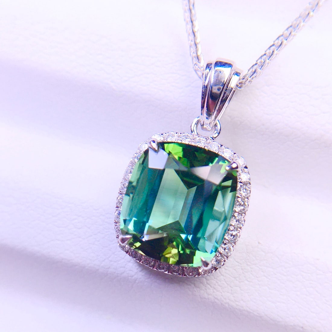 14k Gold 3.95 Ct Natural Tourmaline & Diamond Pendant( Without Chain ) - 6