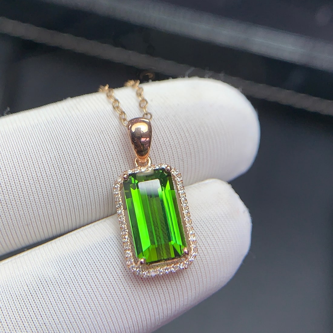 14k Gold 2.5 Ct Natural Tourmaline & Diamond Pendant( Without Chain ) - 2