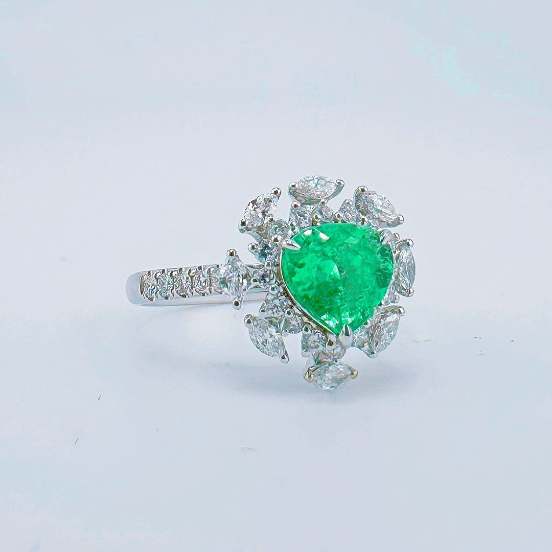 14k Gold 1.63 Ctw Natural Emerald & Diamond Ring - 2