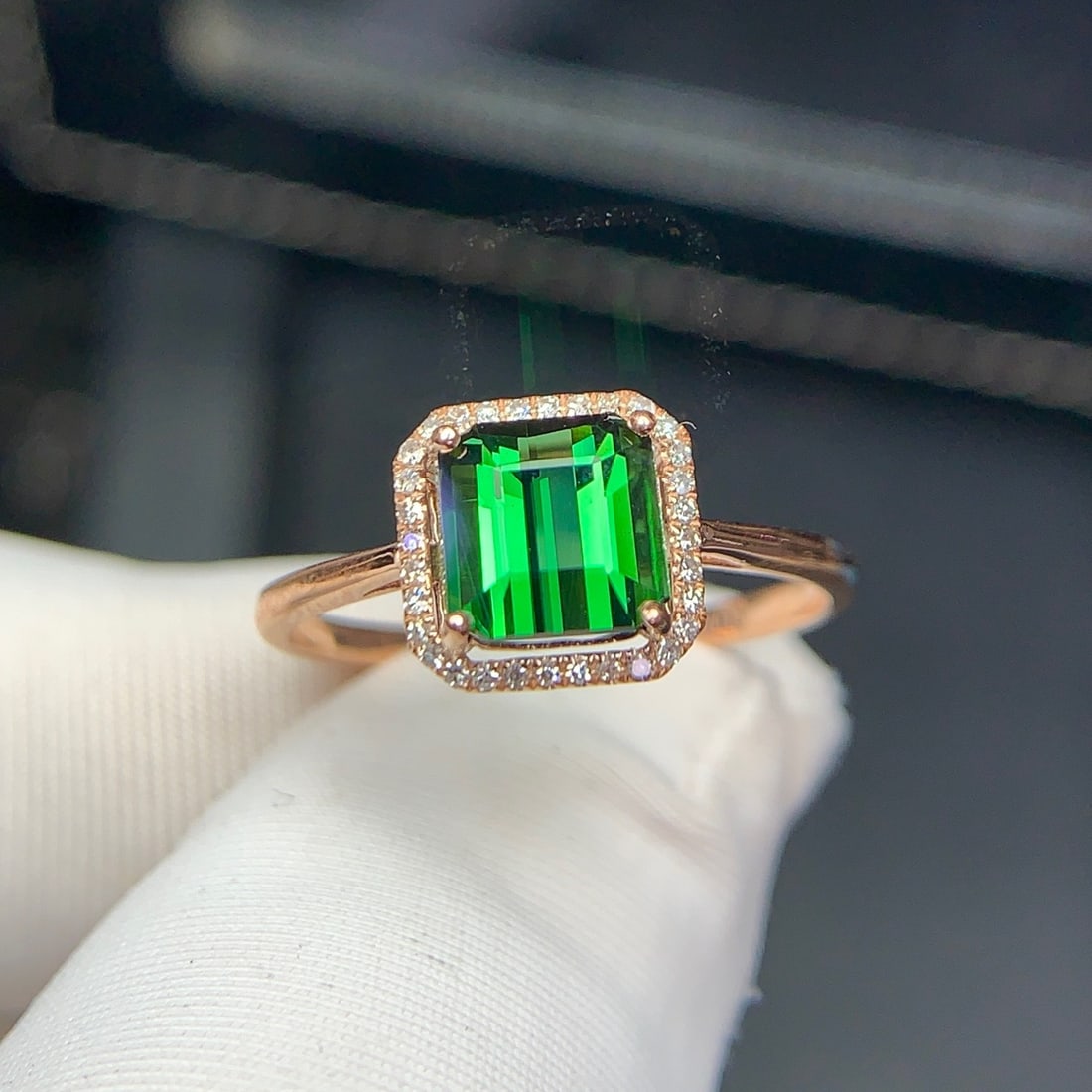 14k Gold 1.5 Ct Natural Tourmaline & Diamond Ring - 2