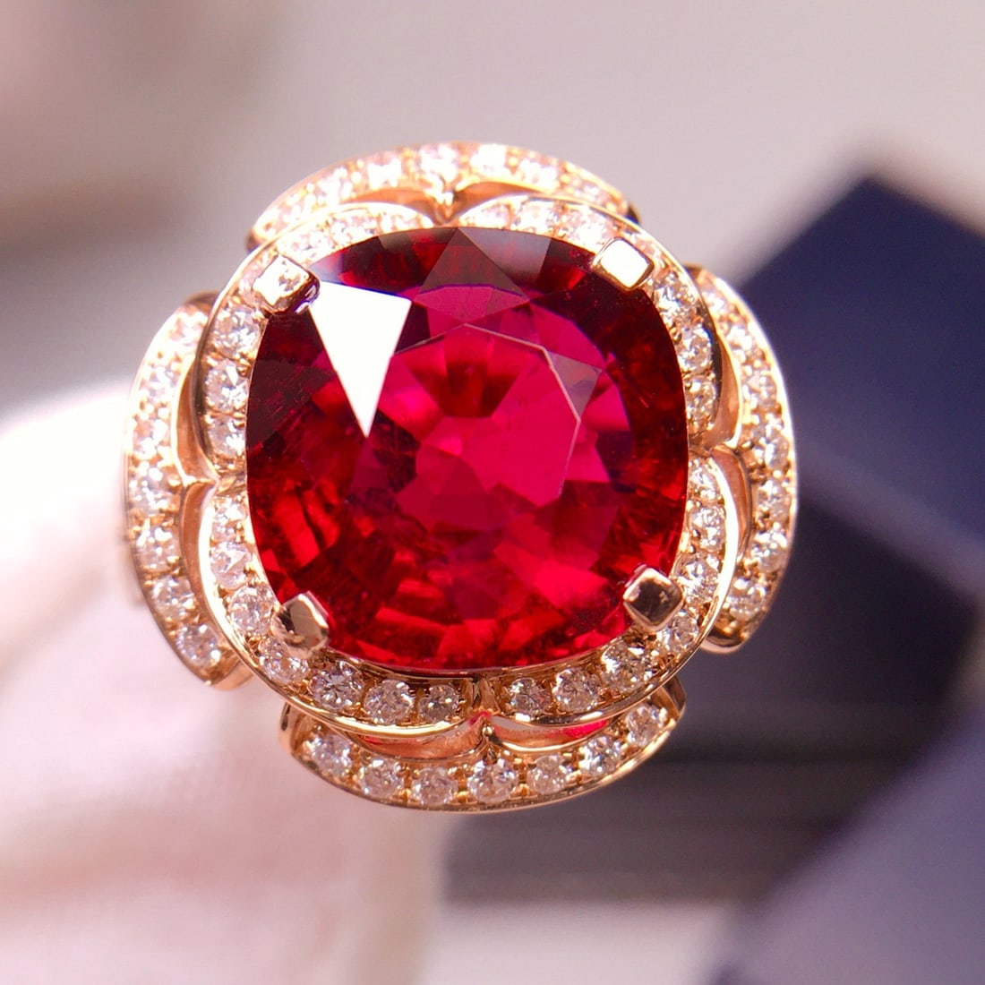 14k Gold 6.95 Ct Natural Tourmaline & Diamond Ring - 3